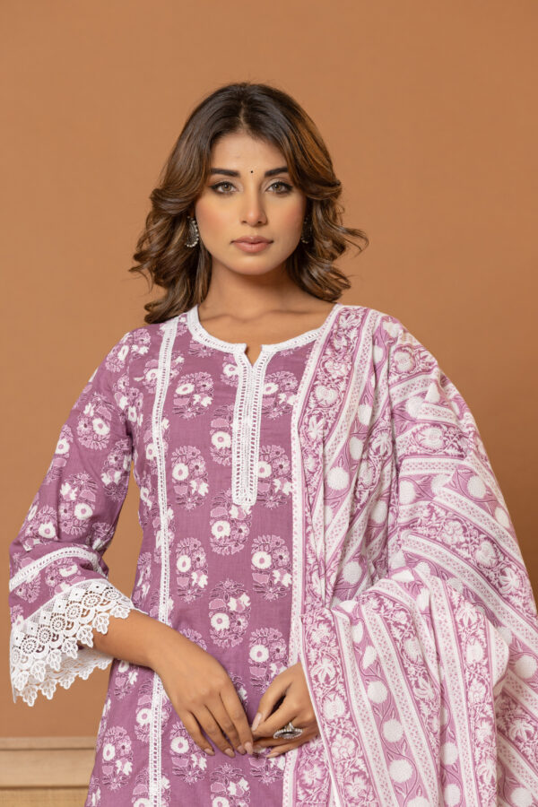 Lilac elegance pakistani kurta set (with dupatta and trouser)