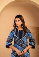 Indigo leheriya kurta