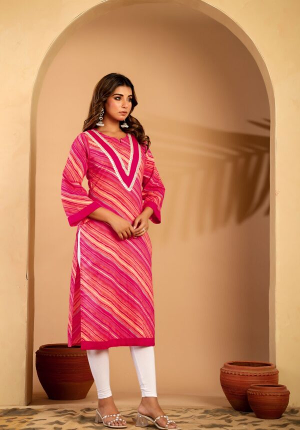 Pink leheriya kurta