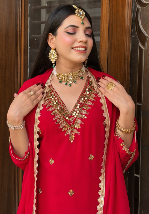 Gulbahar Red Kurta Set