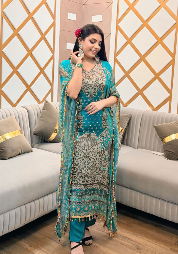 Sheesh Mahal Kaftan Set