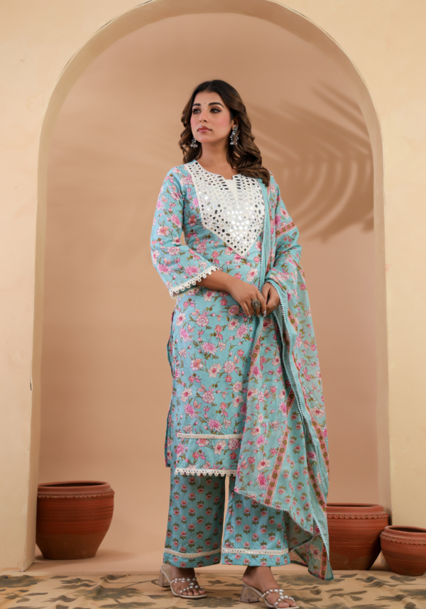Tarang – Light Blue Printed Cotton Kurta Set